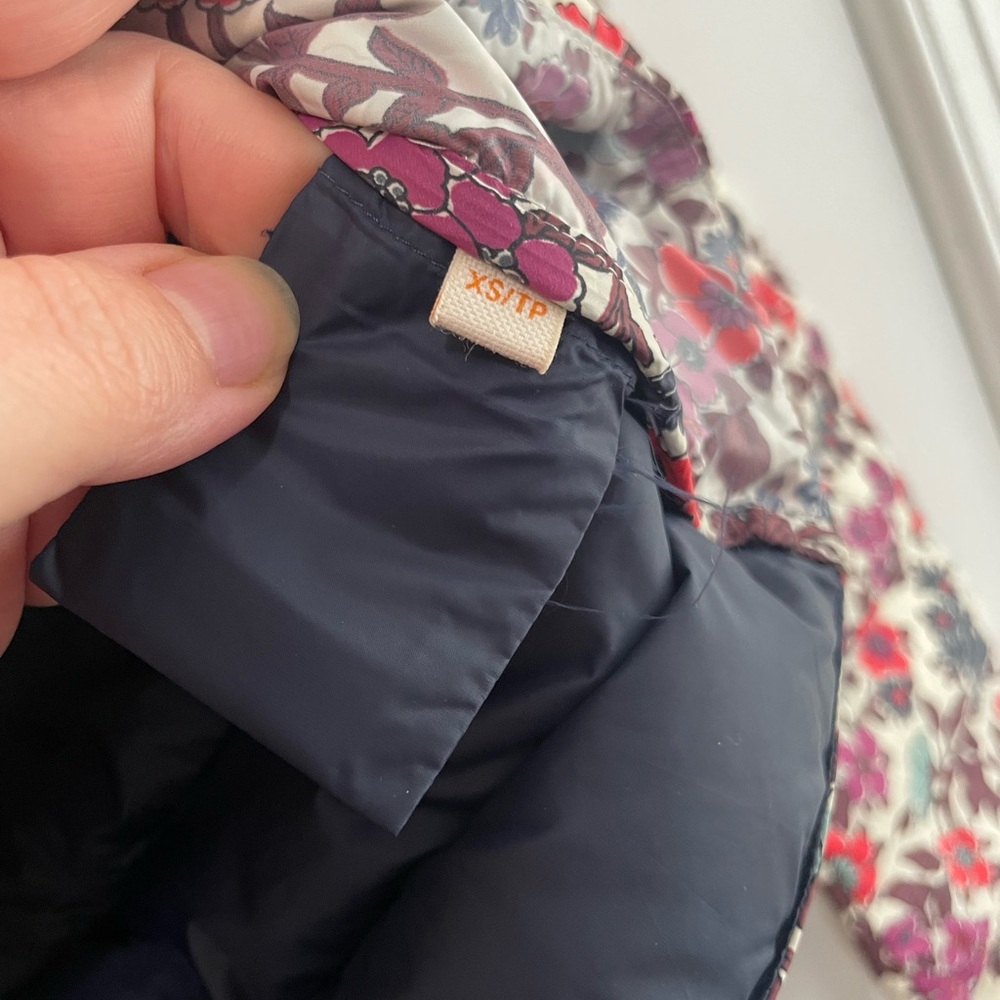 Tory Burch Printed Packable Down Winter Coat Flor… - image 7